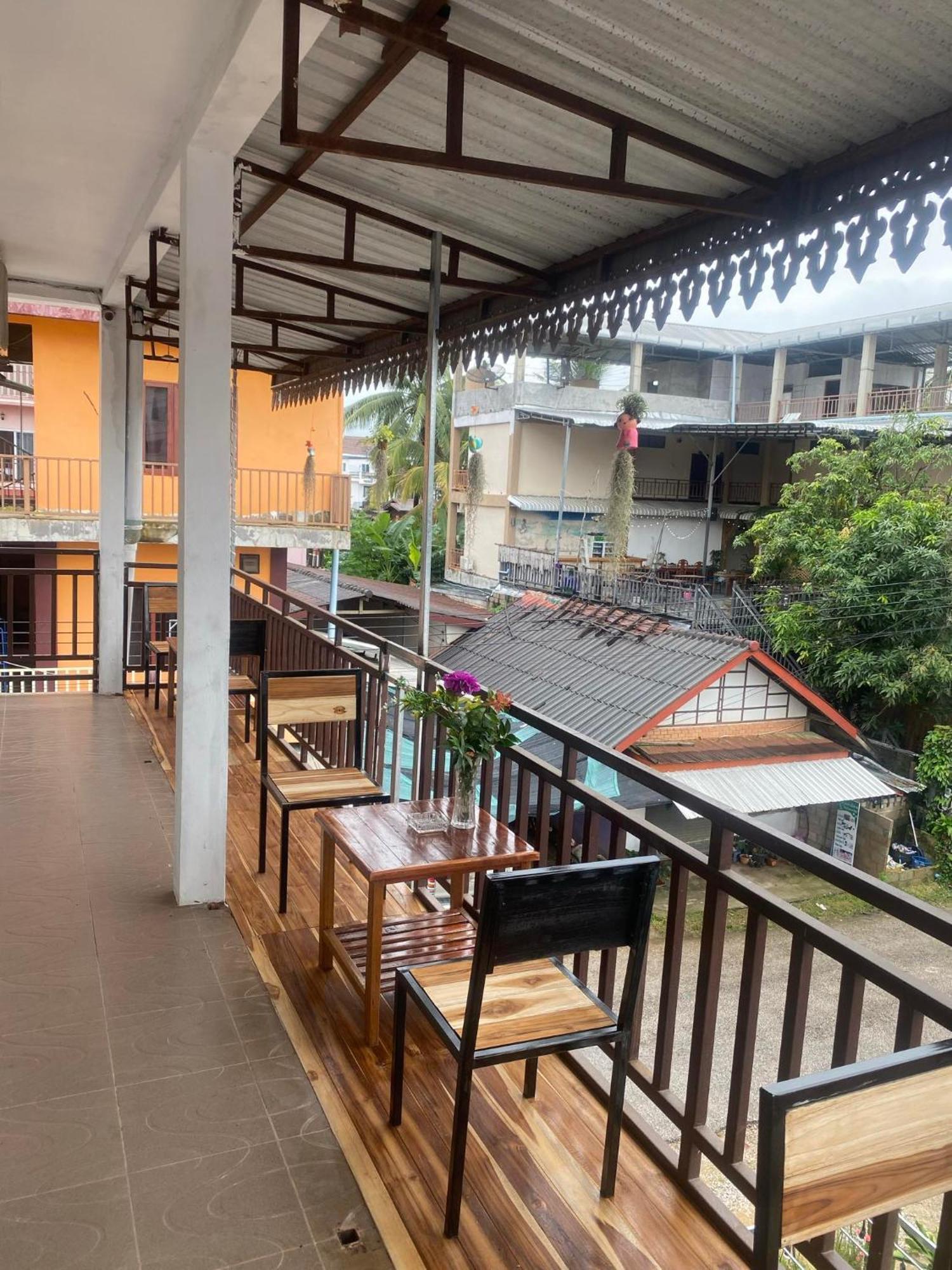 Vang Vieng Victory Guesthouse Exterior foto